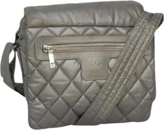 Chanel Pre-owned Cross Body Bags, female, Gray, Size: ONE SIZE Pre-owned Canvas chanel-bags