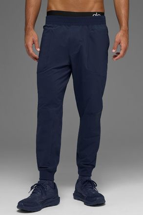 Alo | Co-Op Pants (Regular) in Navy Blue, Size: Medium