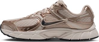 Nike Womens V5 RNR Premium Shoes in Brown | IO8436-101