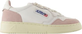 Autry Medalist Sneakers