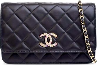 Chanel 2020 Quilted Lambskin Crystal CC Wallet On Chain crossbody bag - Black