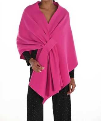Frank Lyman Design Wisteria Woven V-Neck Cape In Fuchsia