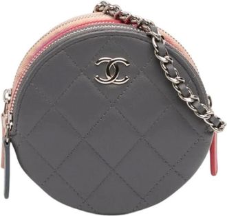 Chanel Pre-owned Cross Body Bags, female, Gray, Size: ONE SIZE Pre-owned Leather Crossbody Bag