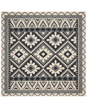 Safavieh Dnu Safavieh Veranda Indoor/Outdoor Rug