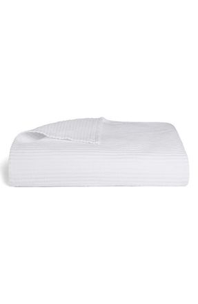 Parachute Matelass&eacute; Coverlet in White at Nordstrom, Size King
