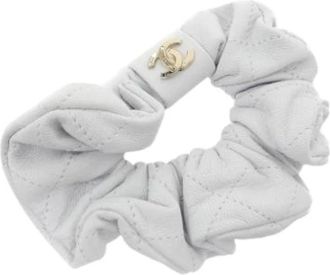 Chanel Pre-owned Accessories, female, White, Size: ONE SIZE Pre-owned Scrunchie
