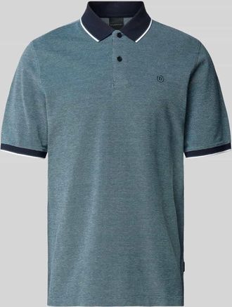Bugatti Regular Fit Poloshirt mit Label-Stitching in Gruen, Gr&ouml;&szlig;e XXXL