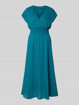 Zero Midikleid aus Viskose-Mix mit Smok-Details in Hellblau, Gr&ouml;&szlig;e 34