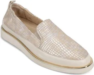 Vaneli Quin Leather Loafer in Champagne at Nordstrom, Size 7.5