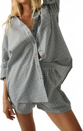 Promesa Plaid Textured Seersucker Oversize Button-Up Pocket Shirt In Chambray