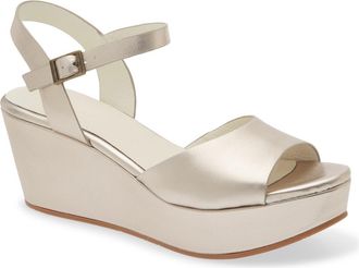 Chocolat Blu Winka Platform Wedge Sandal in Platinum Leather at Nordstrom, Size 7.5