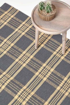 Homescapes Douglas Tartan Check Non-Slip 100% Wool Rug in Grey | Size: 150 cm x 240 cm
