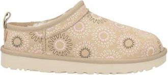 UGG CALZADO - Botines de ca&ntilde;a alta en YOOX.COM