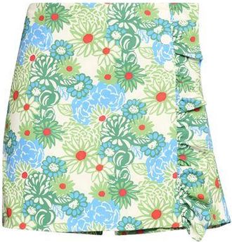 Tory Burch BOTTOMWEAR - Shorts & Bermuda Shorts sur YOOX.COM