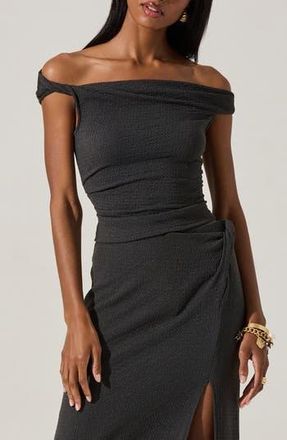 ASTR the Label Lindy Textured Off-the-Shoulder Knit Top in Charcoal at Nordstrom Rack, Size X-Small