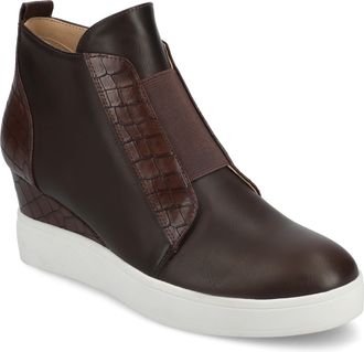 Journee Collection Women & apos;s Clara Medium and Wide Width Wedge Sneakers