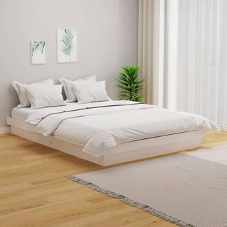 Berkfield Home 819908 Bed Frame without Mattress White Solid Wood 140x200 cm