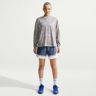 Nike Womens Caitlin Standard Issue Womens Dri-FIT 6 Game Curve Basketball Shorts in Blue | IX3924-491