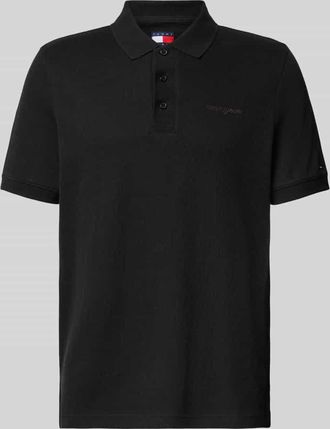 Tommy Jeans Regular Fit Poloshirt mit Waffelstruktur in Black, Größe XS