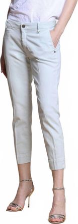 Mason's Jaqueline Curvy Chino Capri Pants In Perla