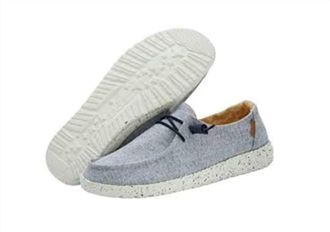Hey Dude Womens Wendy Chambray Shoe In White/blue