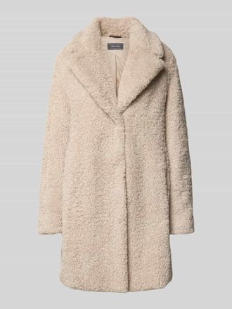 White Label Relaxe Fit Mantel aus Kunstfell mit Reverskragen in Ecru, Gr&ouml;&szlig;e 50