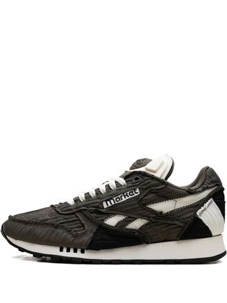 Reebok Classic Pump Black/White sneakers