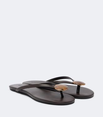 CHRISTOPHER ESBER Aura Quartz leather thong sandals
