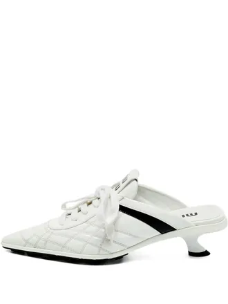 Miu Miu Muiltjes met puntige neus - Wit