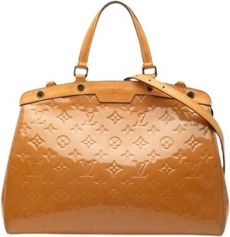Louis Vuitton Pre-owned Handbags, female, Brown, Size: ONE SIZE Pre-owned Brea MM