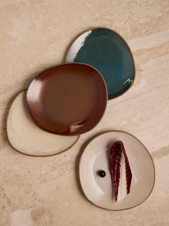 Hana Karim Studio Hand-Built Stoneware Dessert / Salad Plates - 7in/18cm (Set of 4)