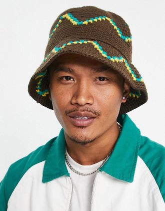 Bershka Gehäkelter Anglerhut in Braun