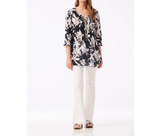 Oneseason Big Sur Cotton Poppy Top In Navy