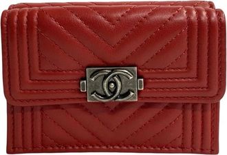 Chanel Leather Wallet (Tri-Fold) (Pre-Owned)