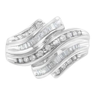 House of Brilliance 10K White Gold 3/4 Cttw Round and Baguette Diamond Channel Ring at Nordstrom, Size 8