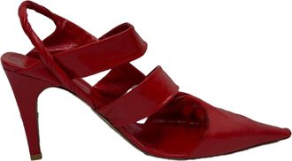 Bottega Veneta Bottega Veneta pumps met spitse neus en slingback in rood leer