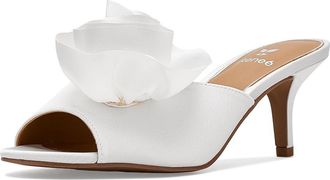 J. Rene&eacute; Briston Slip On Sandals Womens Sandals White : 10.5 W (C), Textile