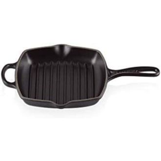 LE CREUSET Signature Sart&eacute;n De Hierro Fundido Esmaltado Con Mango Auxiliar Y Dos Lados Para Verter, Para Todos Los Tipos De Fogones Y Hornos, 26 Cm, Negro Mate, 