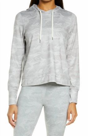 Vuori Clothing Womens Halo Essential Hoodie In Pale Heather Camo