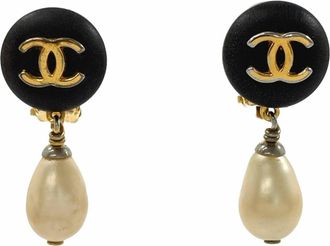 Chanel Clip Earrings (Pre-Owned)