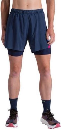 La Sportiva Flow 5In Short - Womens in Night Sky/cypress at Nordstrom, Size X-Large