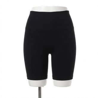 Spanx Look At Me Now Bike Short In Very Black