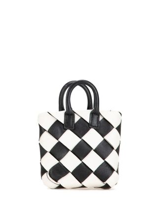 Bottega Veneta 2010-2024 Nappa Intrecciato Maxi Cabat Bag Charm key chain - Black