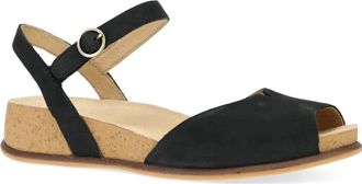 Dansko Womens Cass Sandals In Black Milled Nubuck