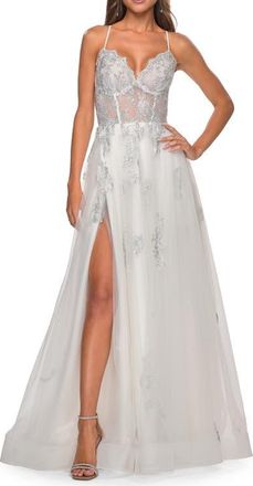 La Femme A-Line Tulle Gown with Scallop Detail Bodice and Lace Applique in White at Nordstrom, Size 10