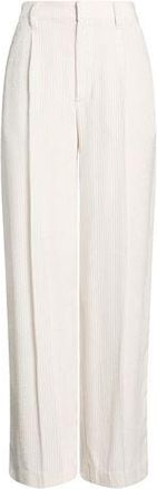 Brunello Cucinelli PARTES DE ABAJO - Pantalones en YOOX.COM