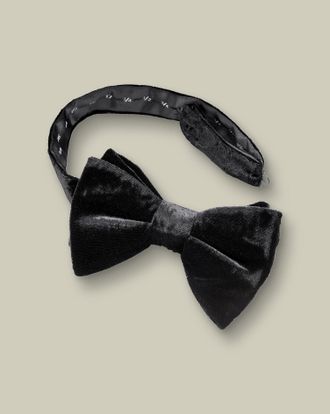 CHARLES TYRWHITT Velvet Silk Bow Tie - Black Size OSFA by Charles Tyrwhitt