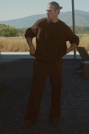 Alo | Double Take Straight Leg Pants in Espresso Brown, Size: Medium