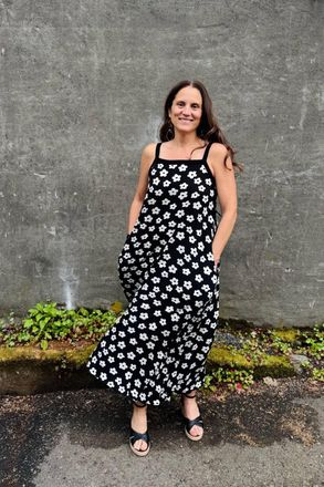 Brave & True Erica Dress In Ditsy Daisy