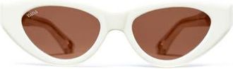 Vada Jewelry Catfish Sunglasses in Milk at Nordstrom